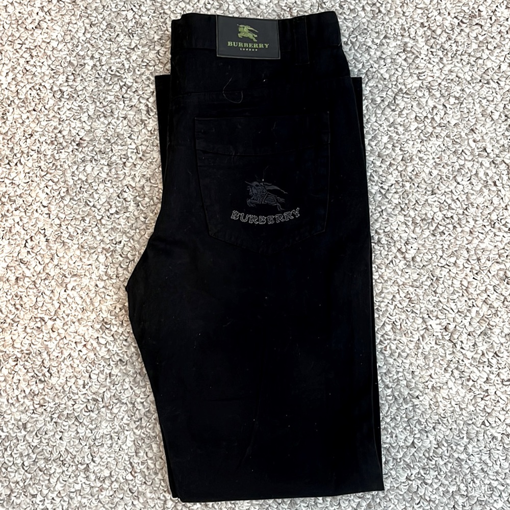 BRAND NEW BURBERRY men’s black jean size 32 waist 32 length